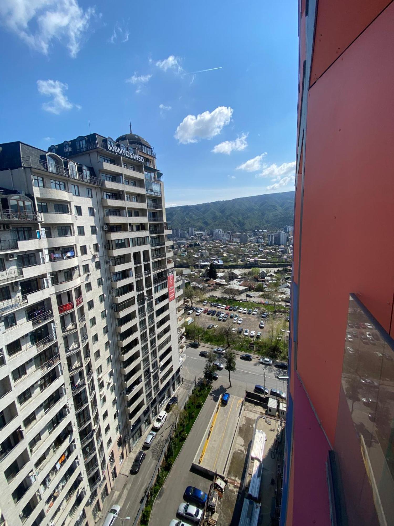 Tbilisi Hilton Apartment Luaran gambar