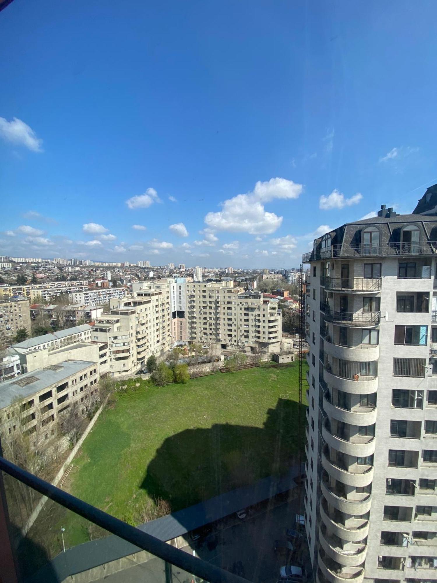 Tbilisi Hilton Apartment Luaran gambar