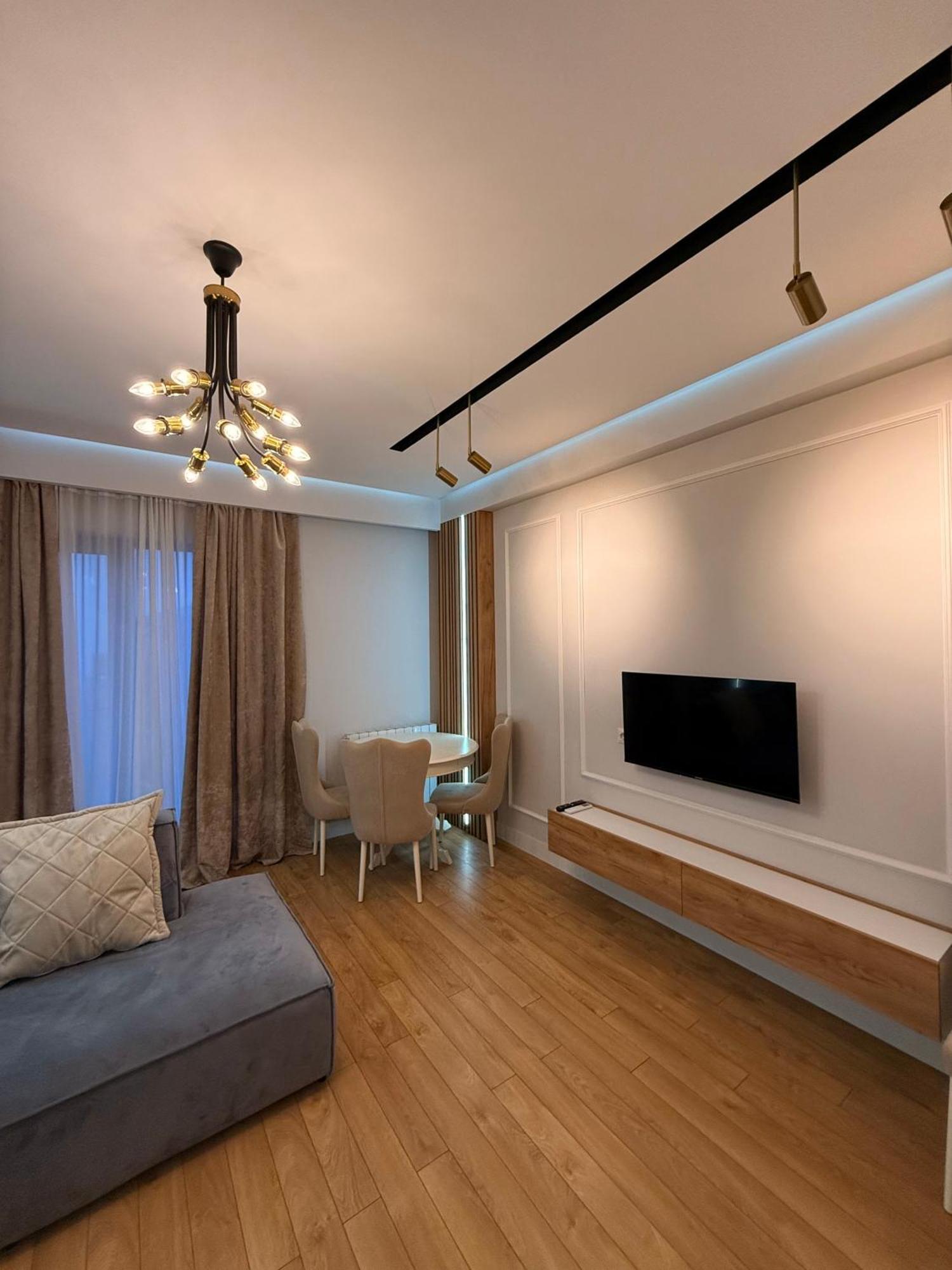 Tbilisi Hilton Apartment Luaran gambar