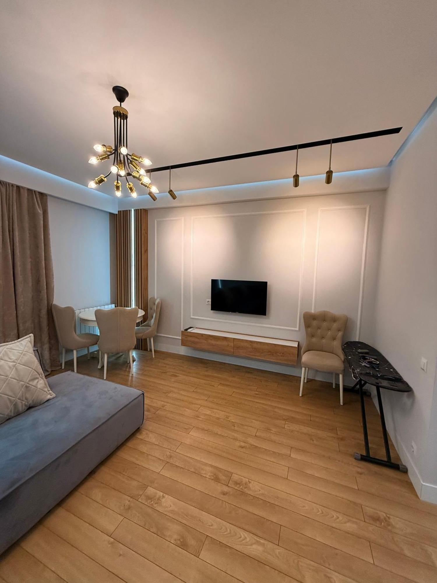 Tbilisi Hilton Apartment Luaran gambar