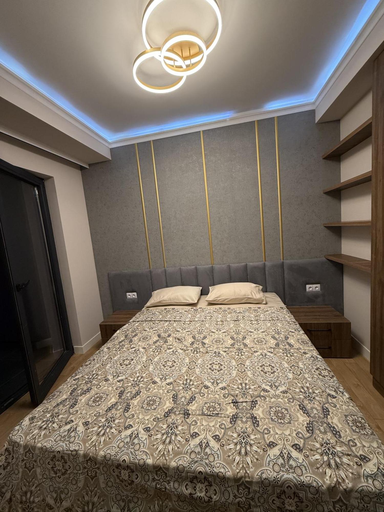 Tbilisi Hilton Apartment Luaran gambar