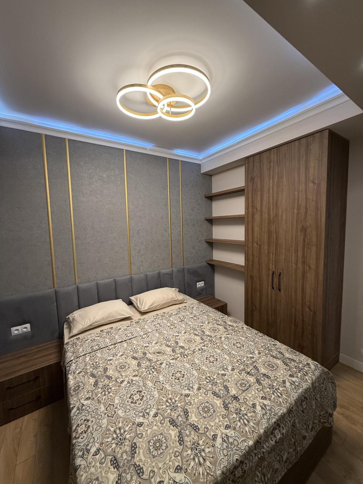 Tbilisi Hilton Apartment Luaran gambar